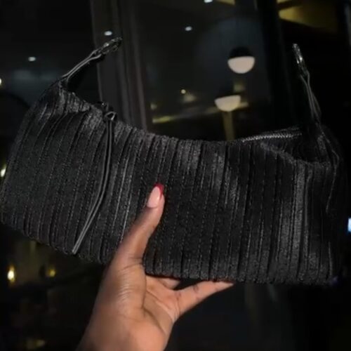 Black pleated/gathered shoulder bag